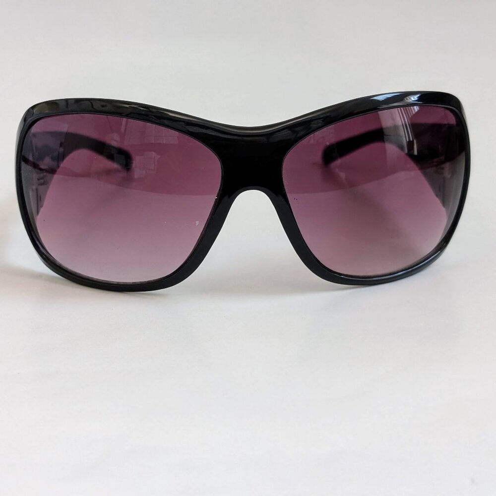 NWT True Vintage 90's Women Fashion Designer Sunglasses (S. Black)